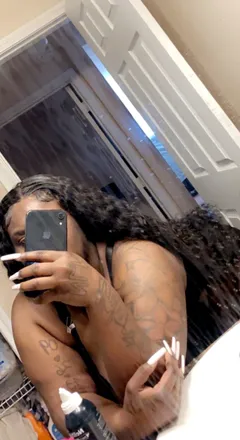 OnlyFans cuenta missmonroe23 header 2