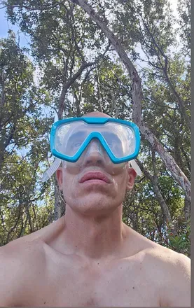 OnlyFans account  sneacker avatar 1