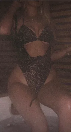 OnlyFans cuenta dollylolly2000 header 2