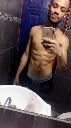 OnlyFans cuenta lilromeo_242 avatar 1