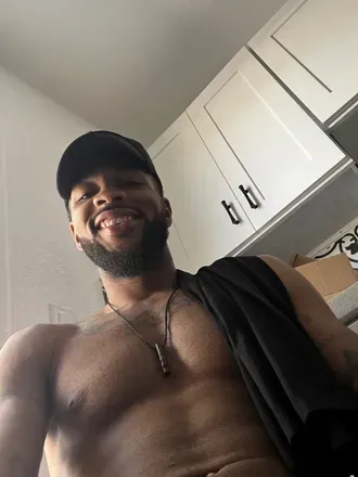 OnlyFans account  tyecash avatar 1