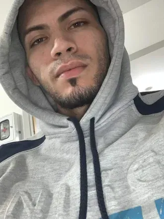 OnlyFans account  esteven0 avatar 1