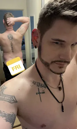 OnlyFans cuenta mr.scorpioxx header 2