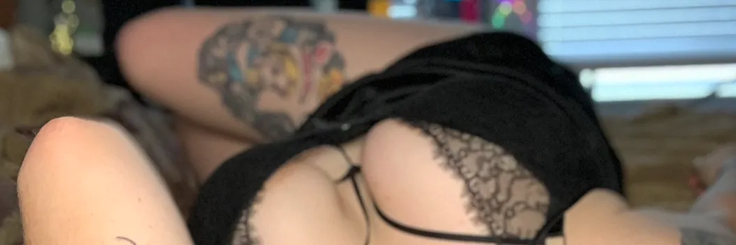 OnlyFans cuenta hey_wonderland_ header 2