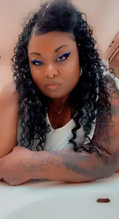 OnlyFans cuenta unapologeticallyaqueen avatar 1