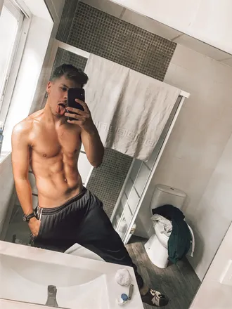 OnlyFans account  alexlumbier header 2