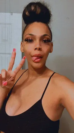 OnlyFans cuenta itsgeniebaby6 avatar 1