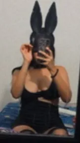 OnlyFans account  navel_01 header 2