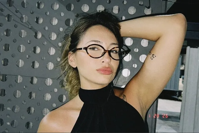 OnlyFans cuenta by_oriana header 2