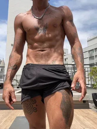 OnlyFans cuenta rocha_rc01 header 2