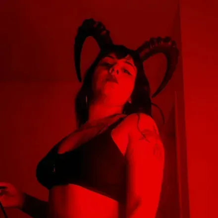 OnlyFans cuenta scarlet.demoness avatar 1
