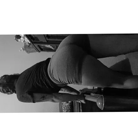 OnlyFans cuenta karen.27oliva header 2