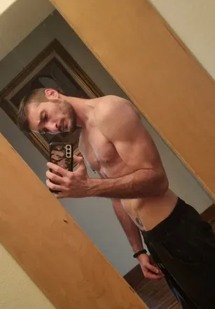 OnlyFans cuenta dominekira avatar 1