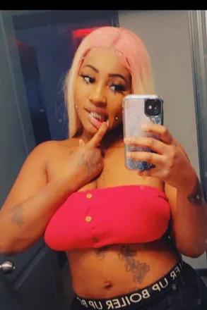 OnlyFans cuenta parisnichole header 2