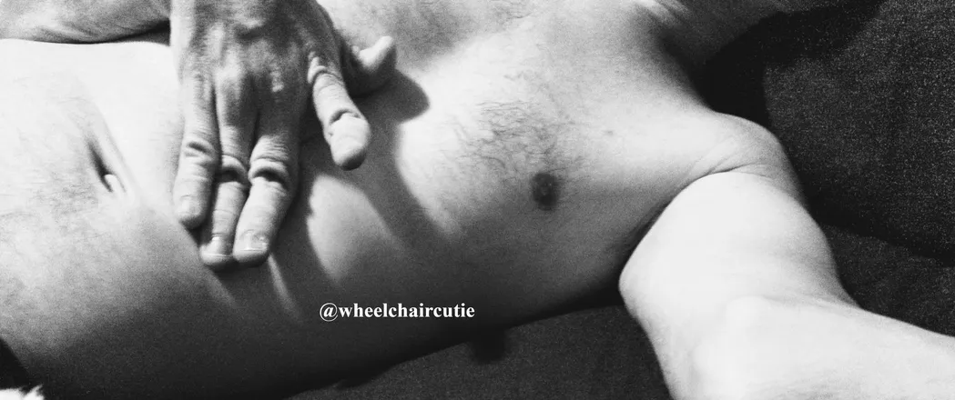 OnlyFans cuenta wheelchaircutie header 2