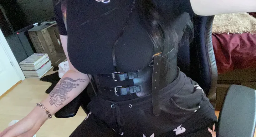OnlyFans cuenta kristina004 avatar 1