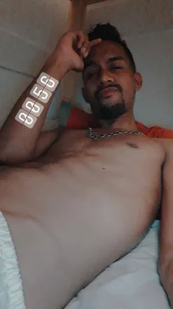 OnlyFans cuenta krlosolmoz header 2