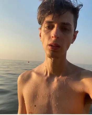 OnlyFans cuenta yourchris1 avatar 1