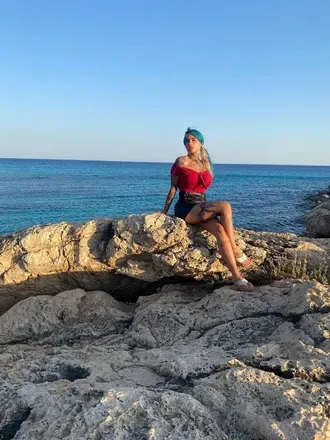 OnlyFans cuenta bella-ink header 2