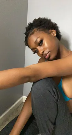 OnlyFans cuenta ieatzombeez header 2