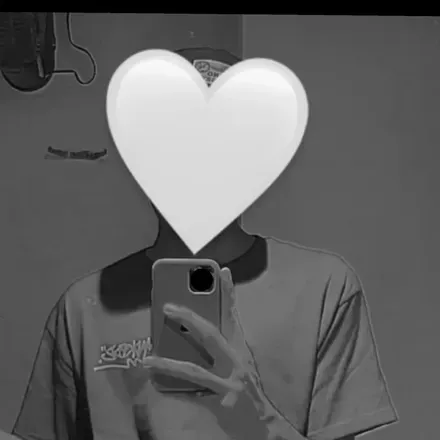 OnlyFans cuenta laurocarrillo avatar 1