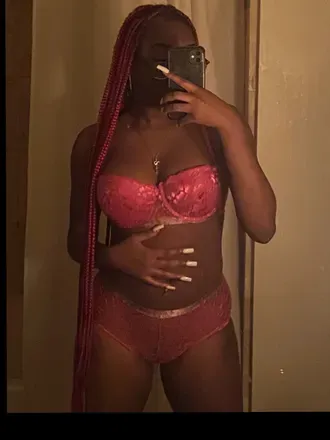 OnlyFans cuenta scarlet_reign1 avatar 1