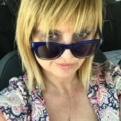 OnlyFans cuenta momelladd avatar 1