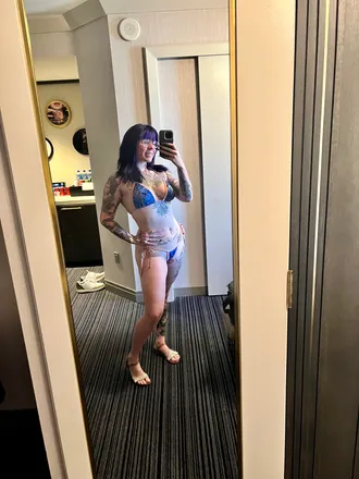 OnlyFans cuenta vvanity_98 header 2