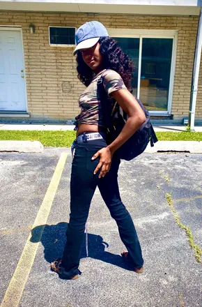 OnlyFans account  therealprettyvicky header 2
