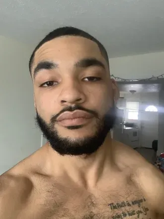 OnlyFans cuenta yunglolo avatar 1