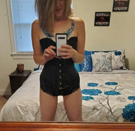 OnlyFans cuenta jessiebisme header 2