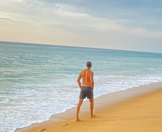 OnlyFans cuenta of_sascha header 2