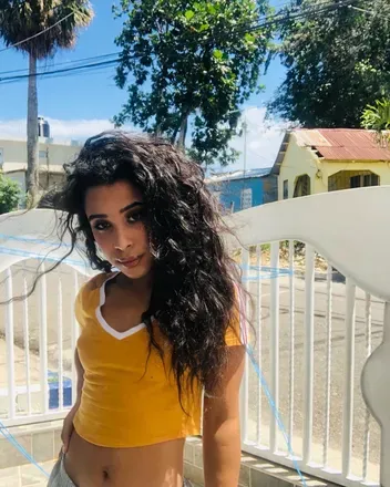 OnlyFans cuenta emely31125 header 2