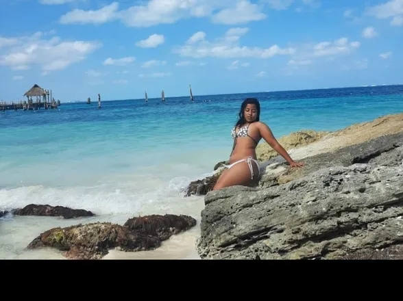 OnlyFans cuenta dayannavzqz header 2