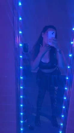 OnlyFans cuenta flowermama420 avatar 1