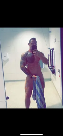 OnlyFans cuenta leedarwood header 2