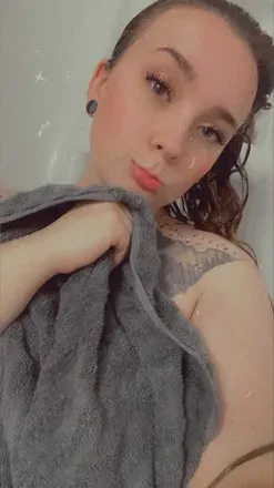 OnlyFans cuenta spookybby96 avatar 1