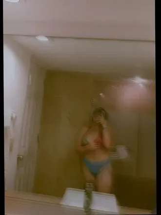 OnlyFans cuenta dann.h avatar 1