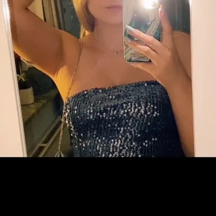 OnlyFans cuenta lenigirl header 2
