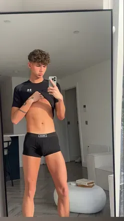 OnlyFans cuenta noah_twnk avatar 1