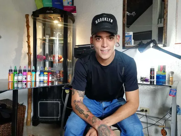 OnlyFans cuenta erik_tattoo header 2