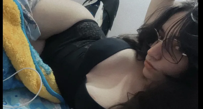 OnlyFans cuenta isabella_stark header 2