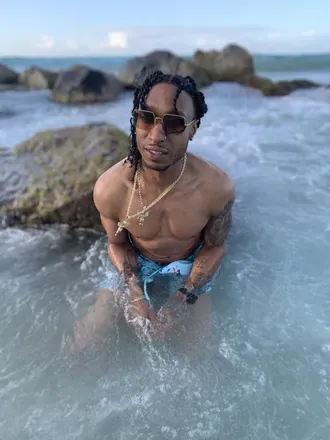 OnlyFans cuenta mcfly_g avatar 1
