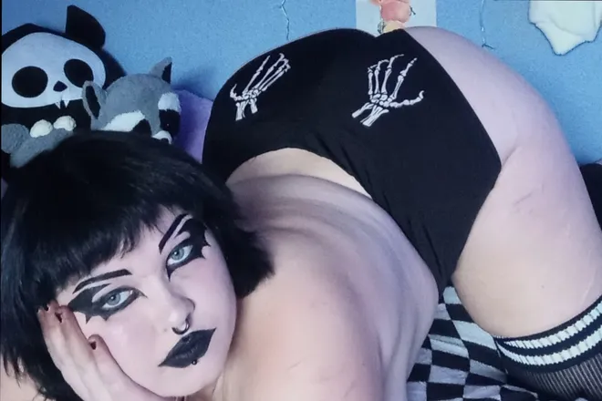 OnlyFans cuenta honey.bat header 2