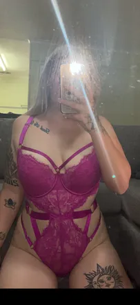 OnlyFans cuenta k_rose2121 header 2