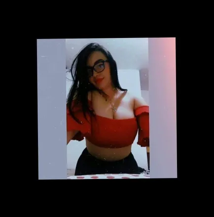 OnlyFans cuenta qarolozano header 2