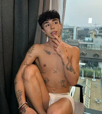 OnlyFans cuenta rossiello_official avatar 1