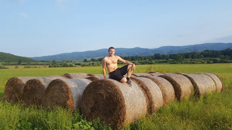OnlyFans cuenta adamessexofficial header 2