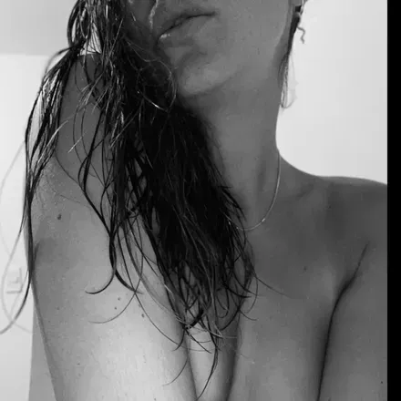 OnlyFans cuenta irevalls header 2