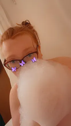 OnlyFans cuenta kristinered avatar 1